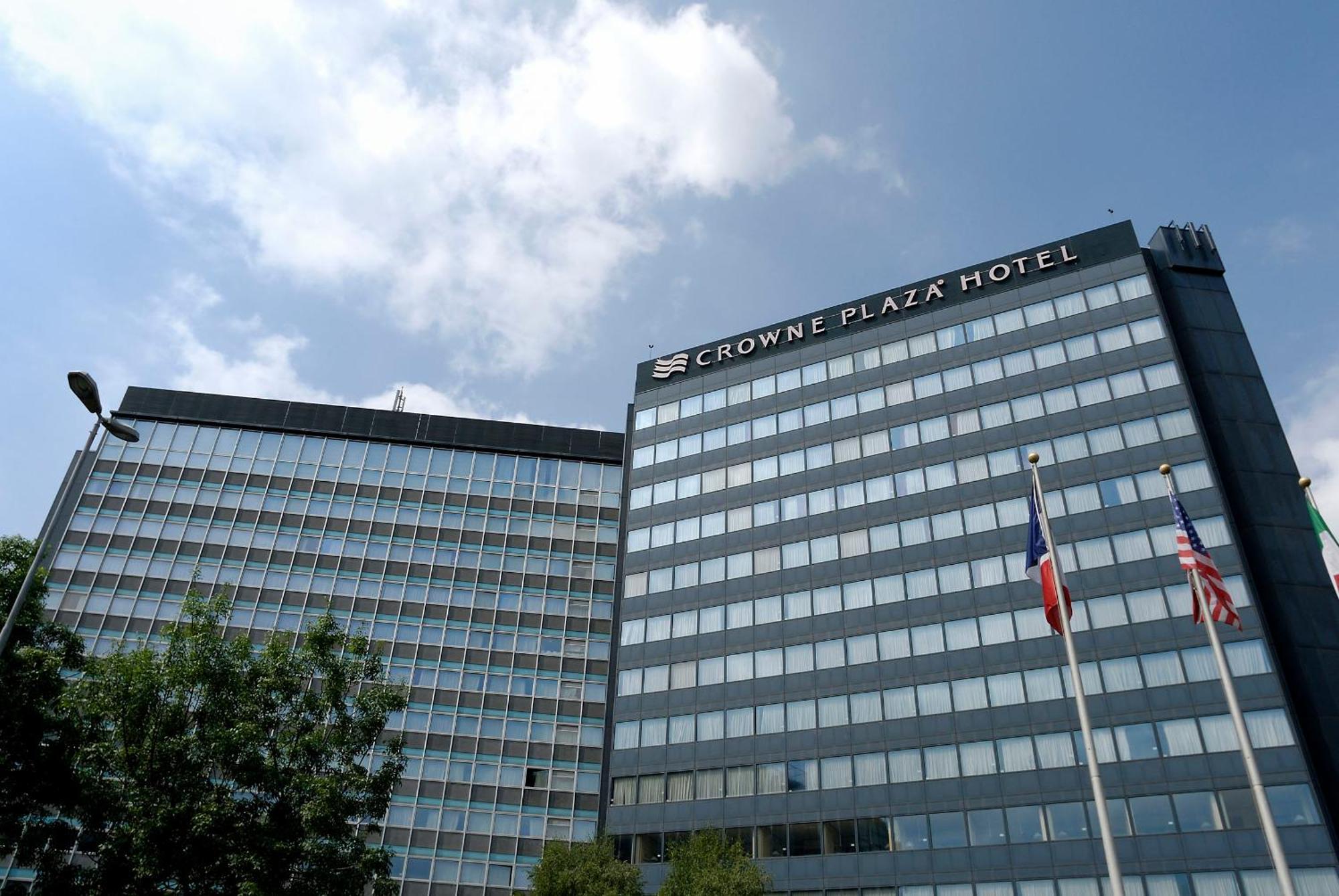 Hotel Crowne Plaza Milan Linate By Ihg 4*