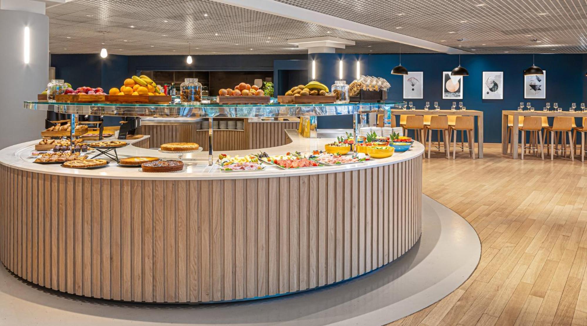 Hotel Crowne Plaza Milan Linate By Ihg 4*